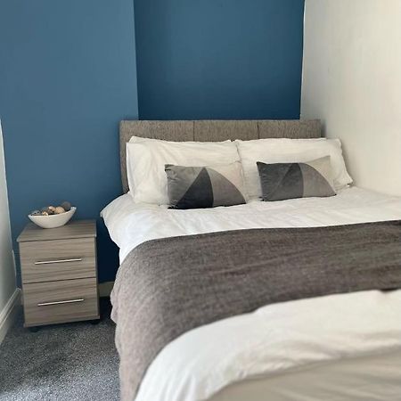 Moorfield Street Guesthouse Leeds  Ngoại thất bức ảnh